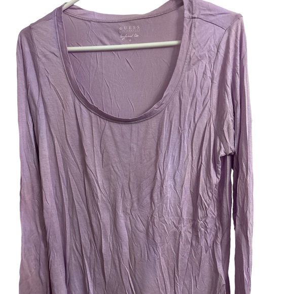 SALE!!! GUESS LAVENDER BOYFRIEND TEE 5/25!!! 🔥🔥 - Picture 1 of 5